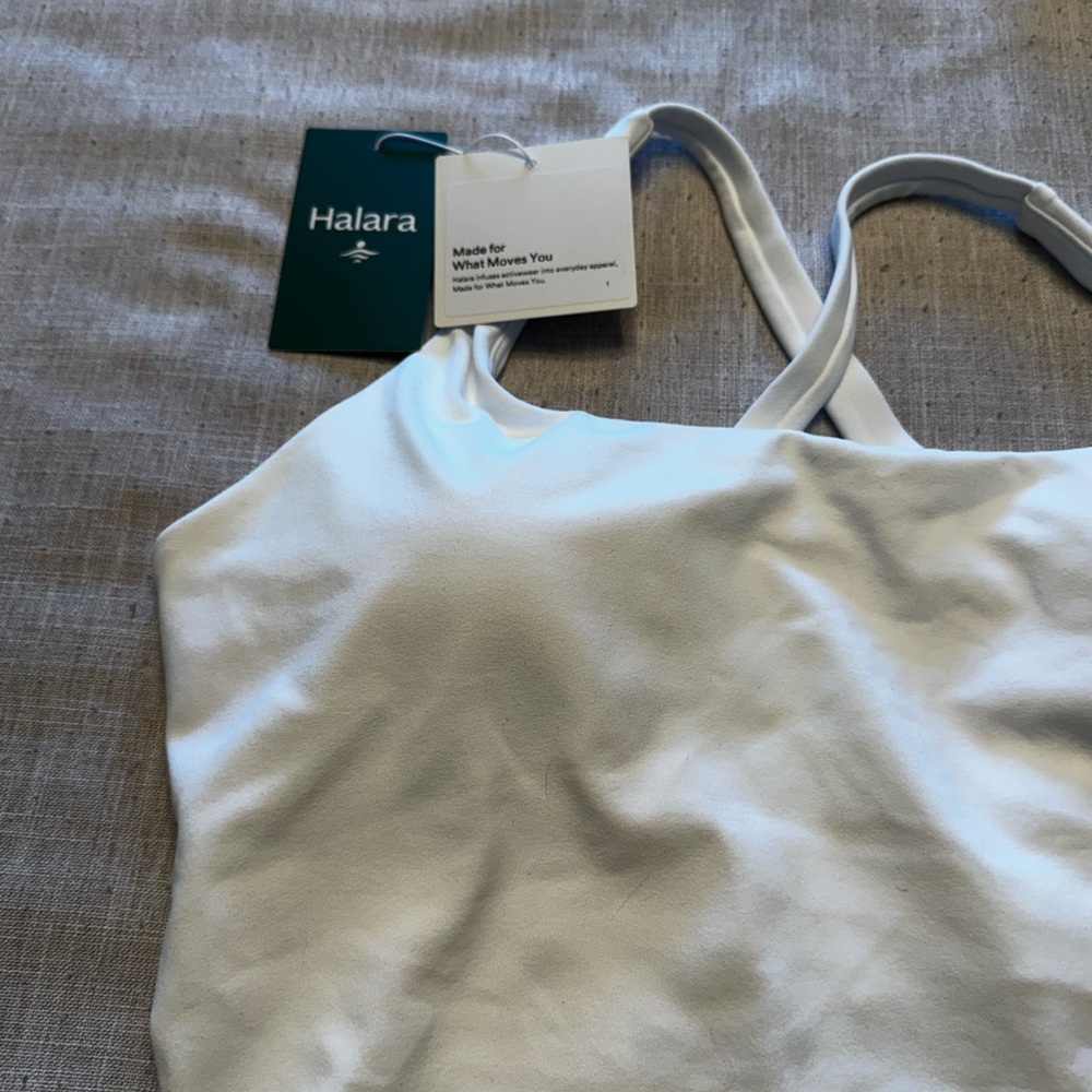 HALARA Sleek White Cami Top